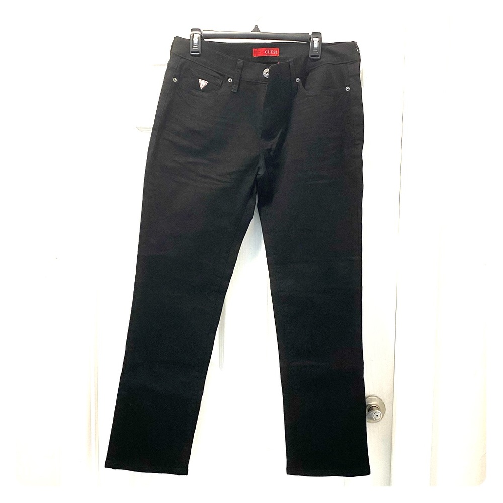 Guess jeans 👀🖤✨
